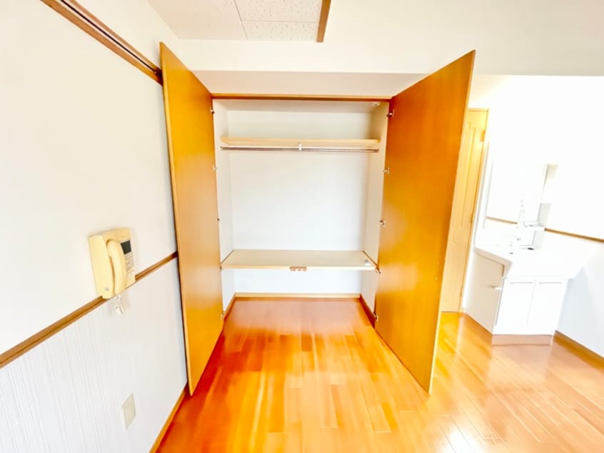 収納 ニュ－サンリバ－１０番館