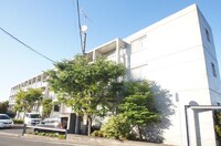 サンリバーハウス