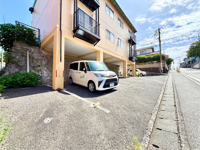 駐車場 コーポ明日香