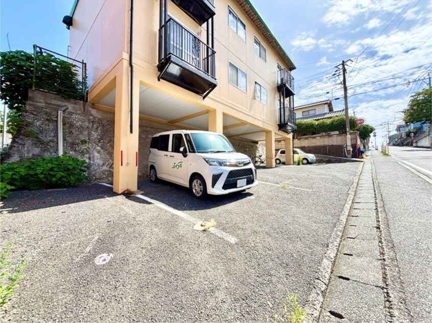 駐車場 コーポ明日香
