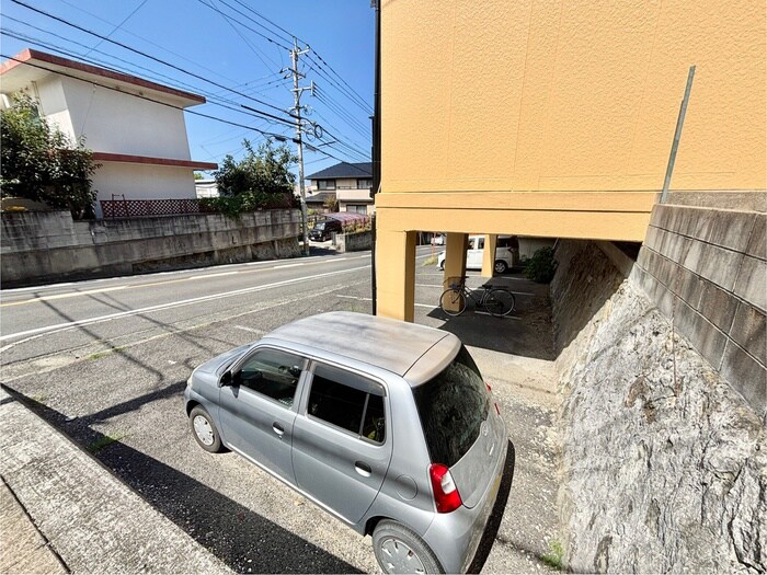 駐車場 コーポ明日香