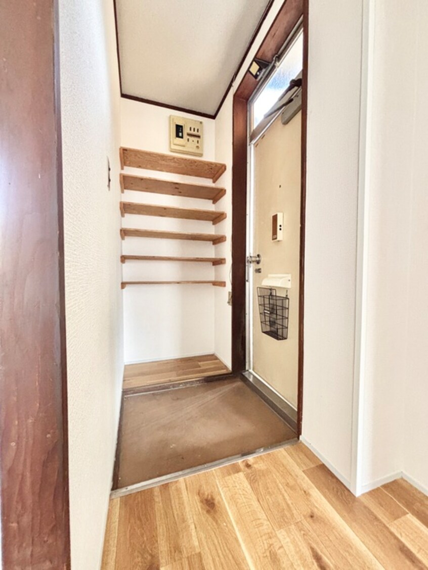 玄関 コーポ明日香