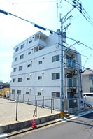 シャトレ折尾の外観