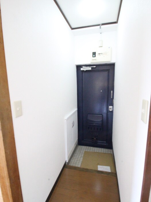 玄関 ヒカリハイツ