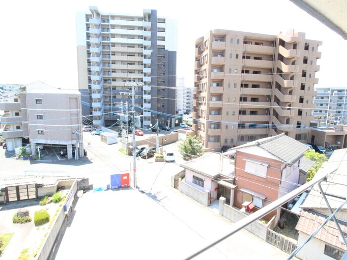 室内からの展望 ヒカリハイツ