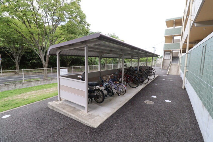 駐輪場 スペランツァⅠ