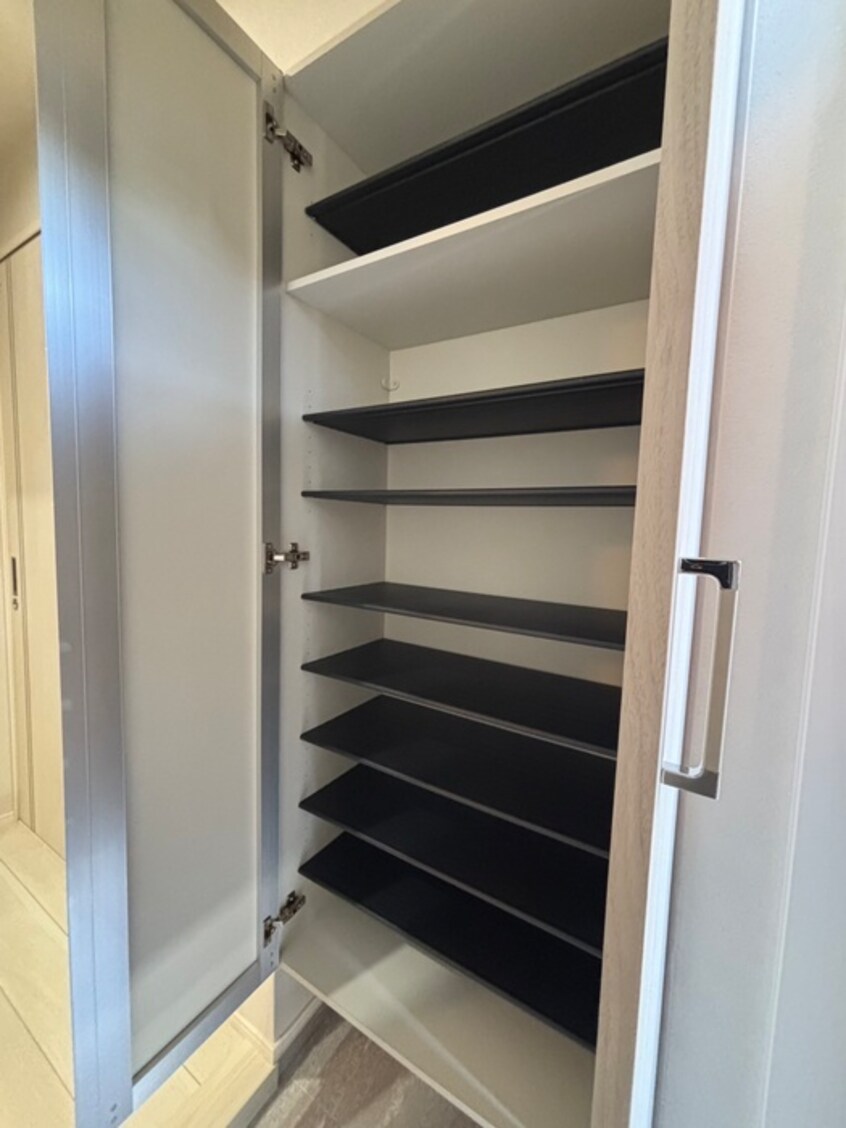 靴箱 ＬＥＧＥＮＤ鍛冶町