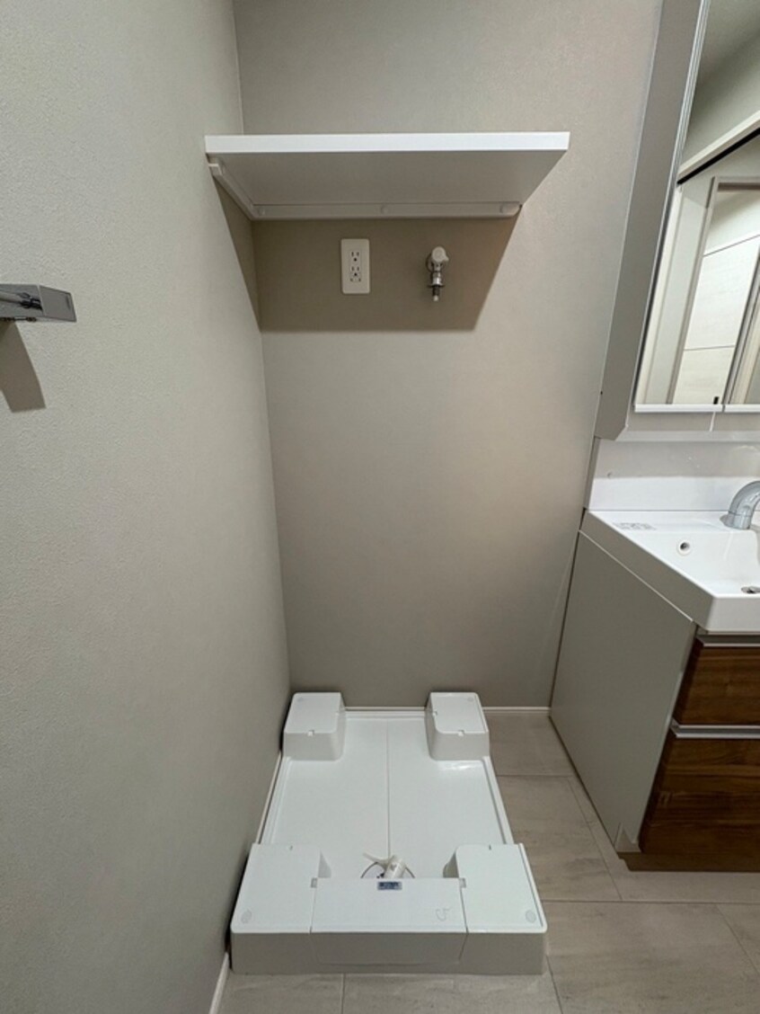 洗濯機置場 ＬＥＧＥＮＤ鍛冶町