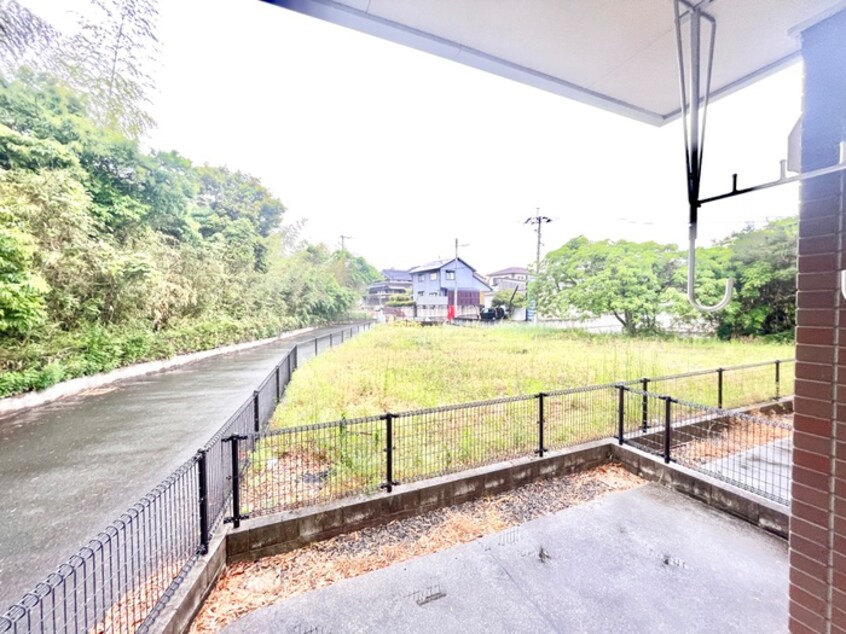 室内からの展望 ベル・コリ－ヌⅠ