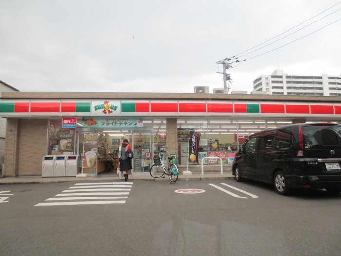 サンクス博多住吉4丁目店(コンビニ)まで257m シャトレ住吉