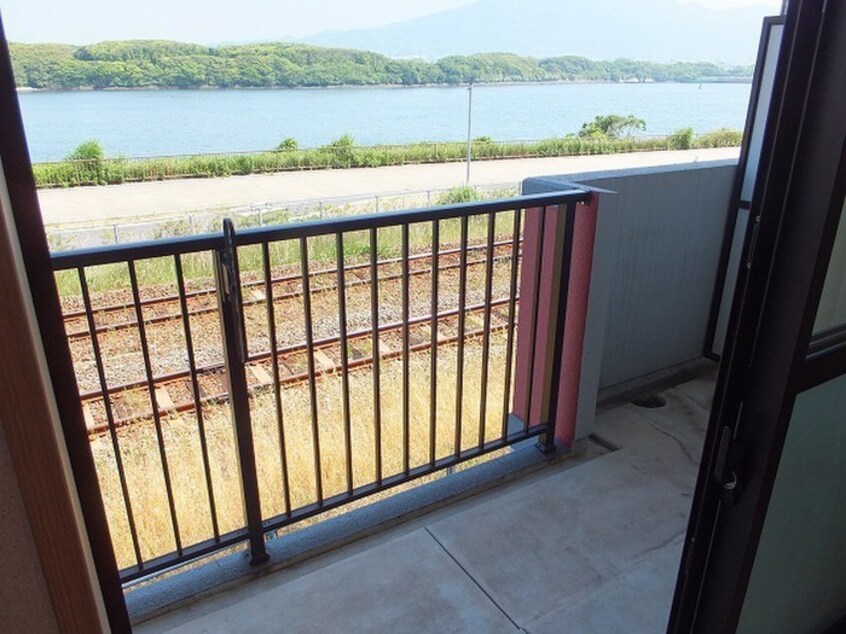 ベランダ・バルコニー グレイスガ－デン岬の山