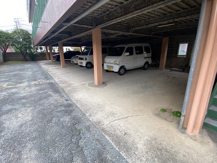 駐車場 上野スカイハイツ