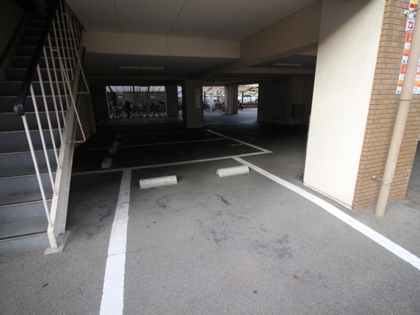 駐車場 ベルファース天神南