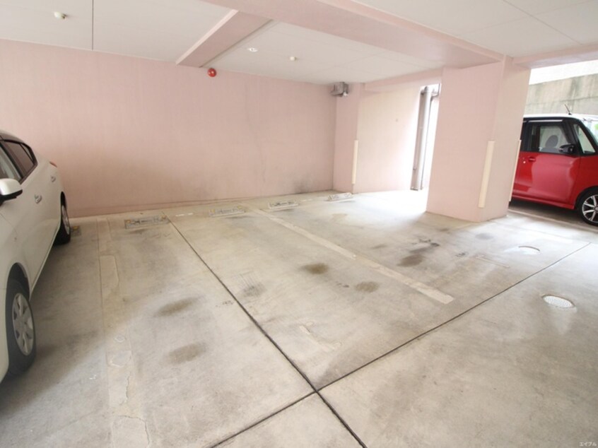 駐車場 バリアトップ小笹