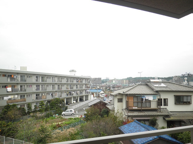 室内からの展望 マ・シェリ香住ヶ丘