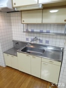 キッチン プルミエ東和町