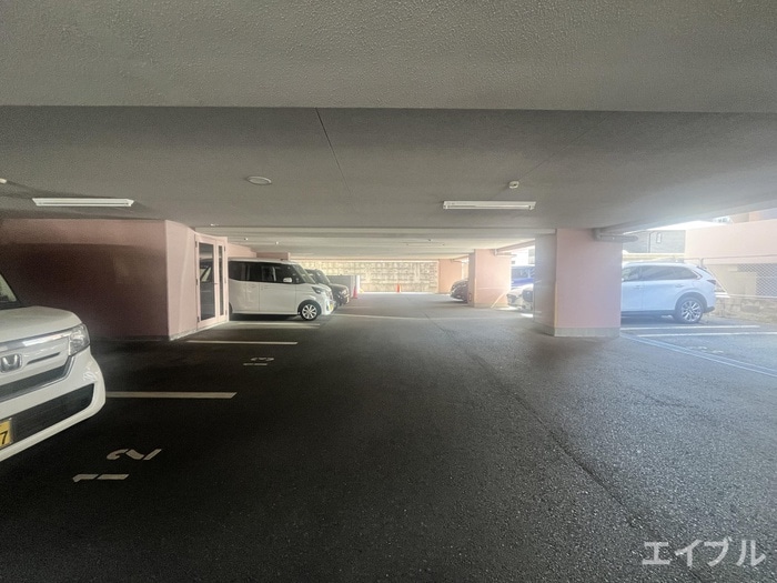 駐車場 オーパス・ワン