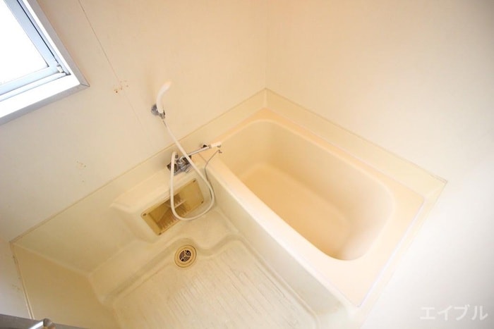 バス／シャワールーム等 ﾒｿﾞﾝ川上