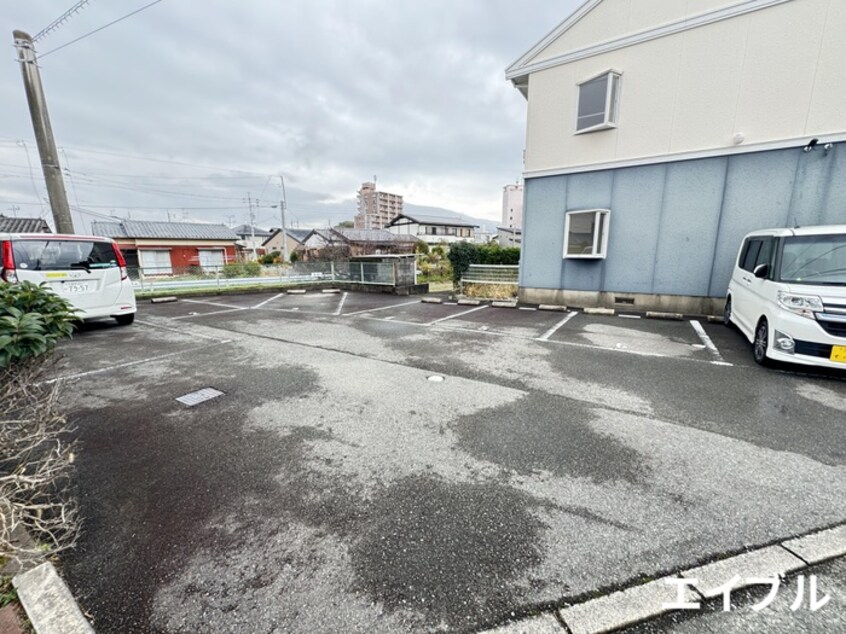 駐車場 上津コーポＥ