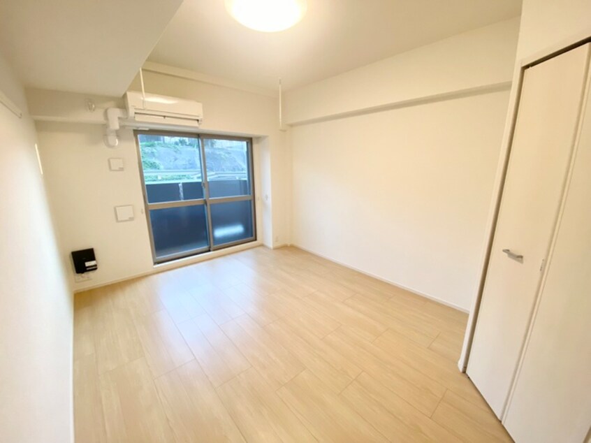 居室 ロータス青山2