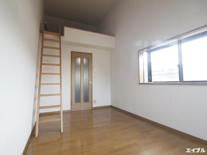 居室 コスモサンクス