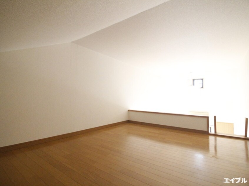 居室 コスモサンクス