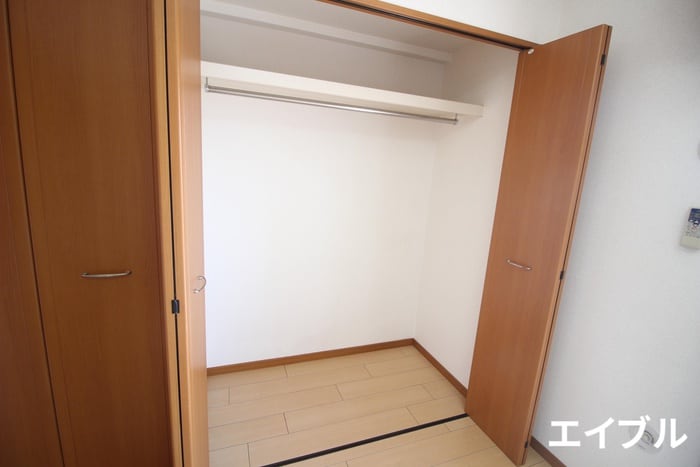 収納 Ｓｕｎ　Ｅａｓｔ大橋