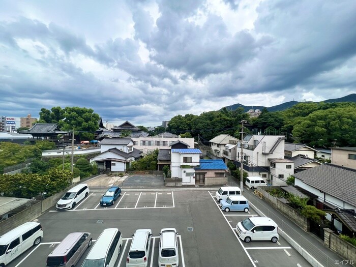 室内からの展望 上野ビル