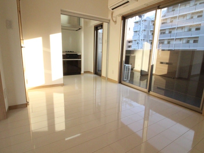 居室 ＢＵＲＥＥＤＳ大橋