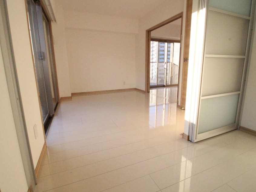 居室 ＢＵＲＥＥＤＳ大橋