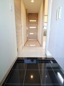 玄関 ＢＵＲＥＥＤＳ大橋