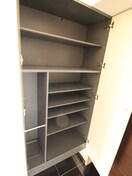 靴箱 ＢＵＲＥＥＤＳ大橋