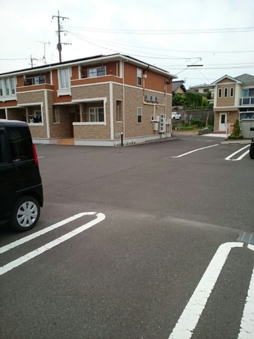 駐車場 サニーヒルズⅠ