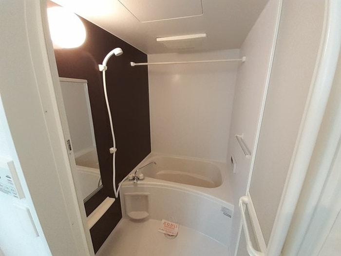 バス／シャワールーム等 サニーヒルズⅠ