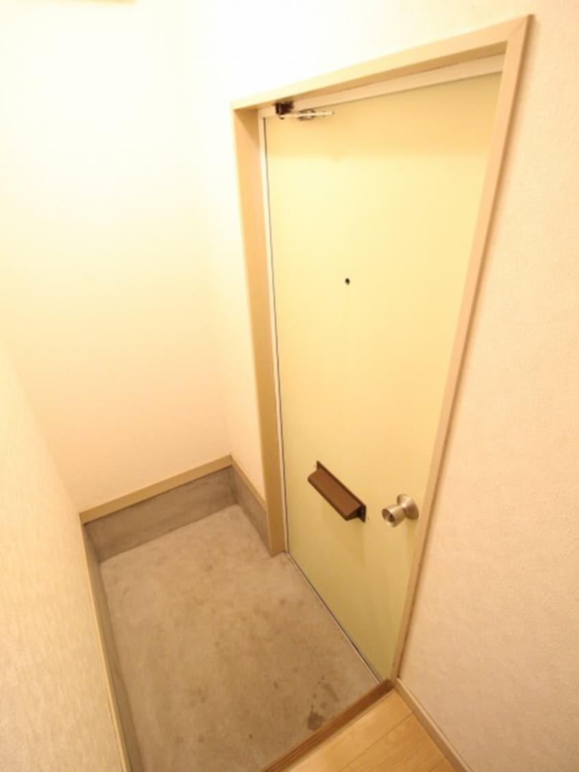 玄関 シティベール八王寺