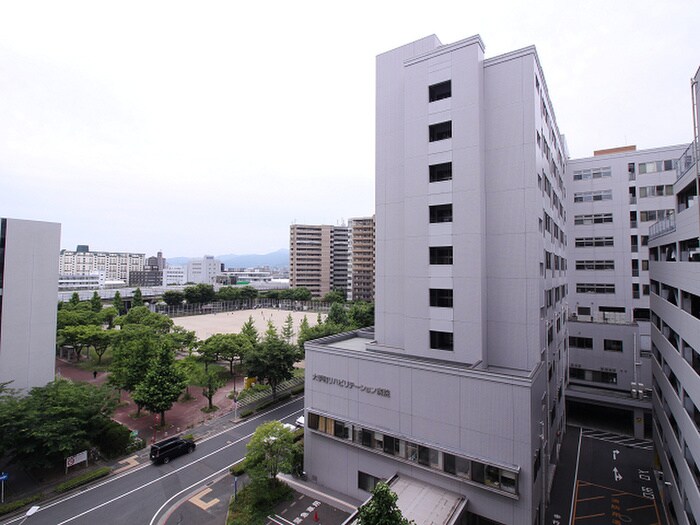 室内からの展望 アーベインルネス大手町７０３