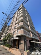 クオリアけやき通りの外観