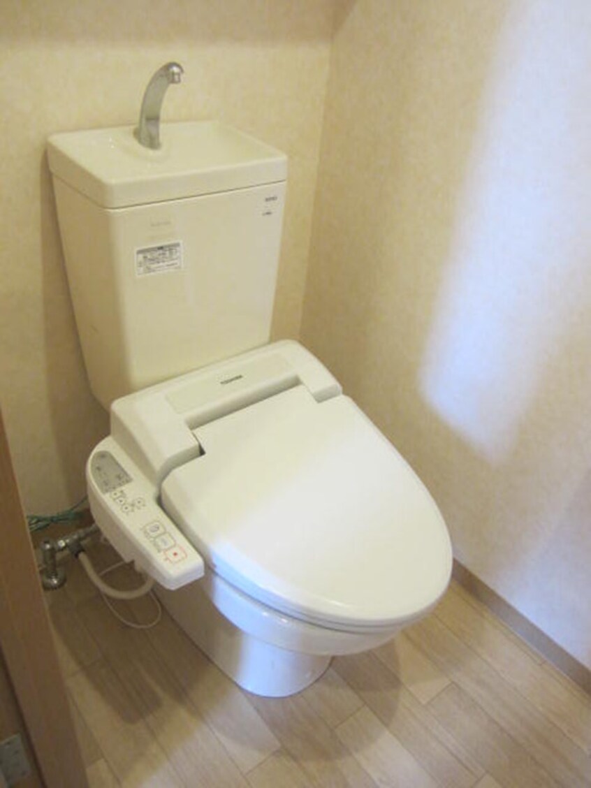 トイレ クオリアけやき通り