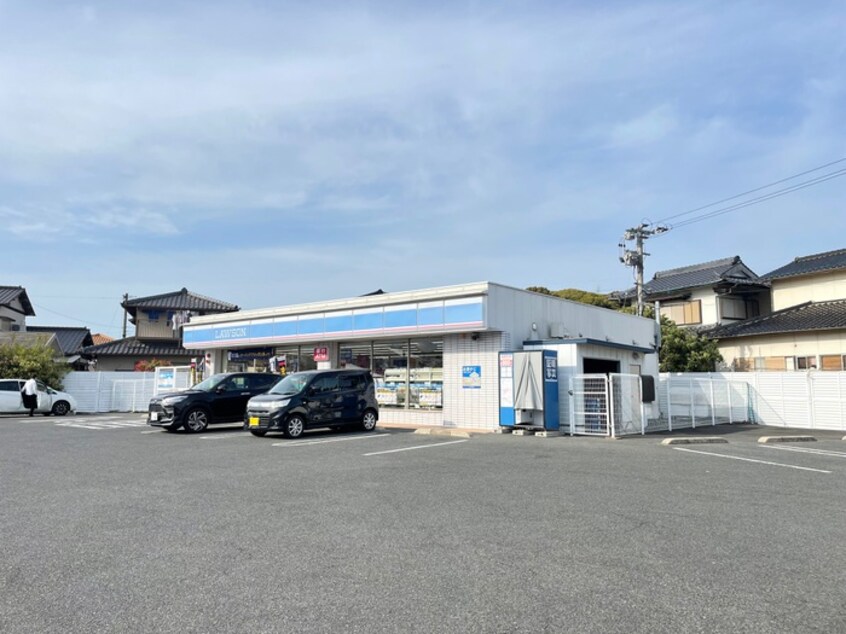 ローソン岡垣野間店(コンビニ)まで250m ヴィラージュ