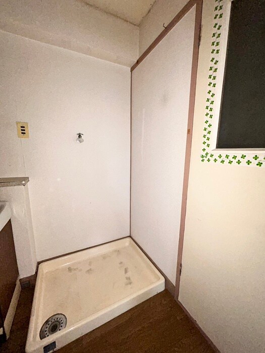 洗濯機置場 富田ハイツ