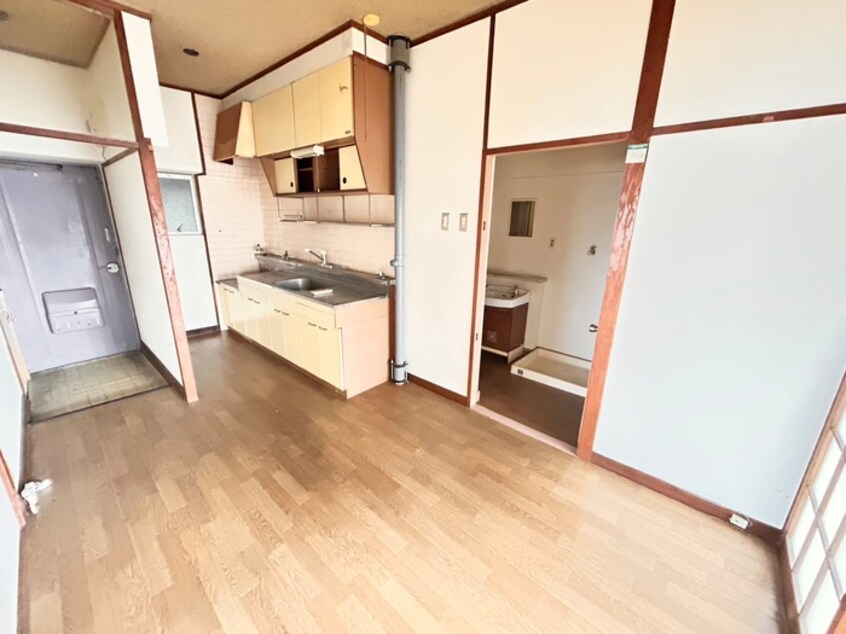 居室 富田ハイツ