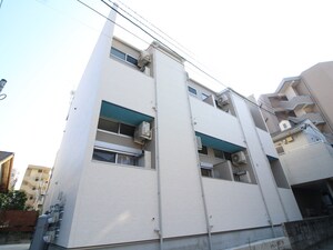 プラシード姪浜駅前