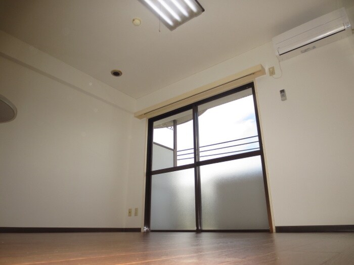 居室 ボナール久