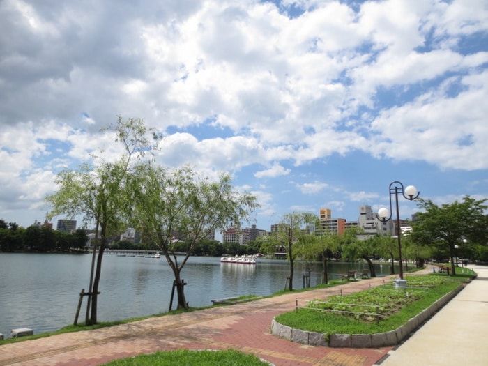大濠公園(公園)まで550m モンテ・オットー西公園