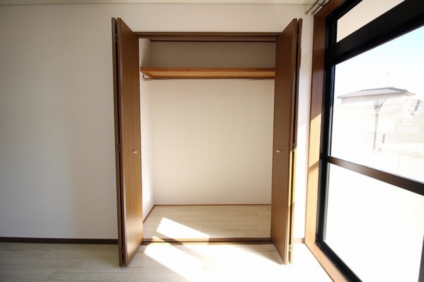 収納 エトワ－ルＨＡＮＤＡ壱番館