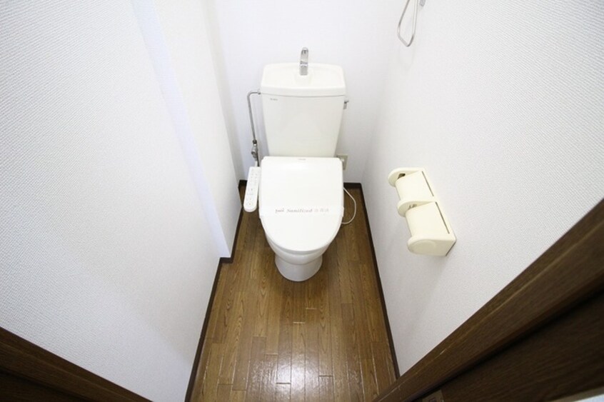 トイレ エトワ－ルＨＡＮＤＡ壱番館