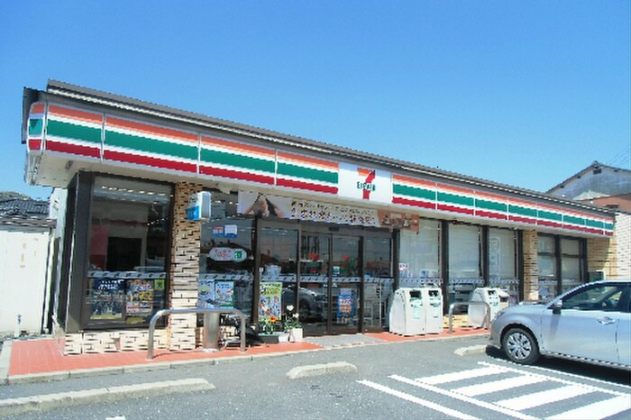 セブンイレブン小倉楡の木店(コンビニ)まで1000m エトワ－ルＨＡＮＤＡ壱番館