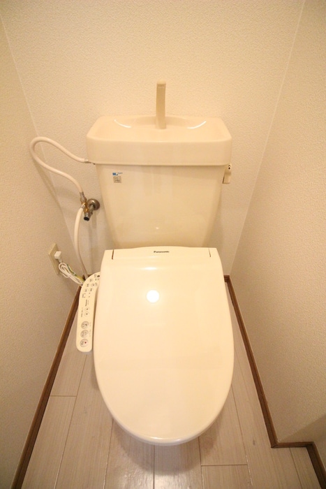 トイレ フローラル上本町