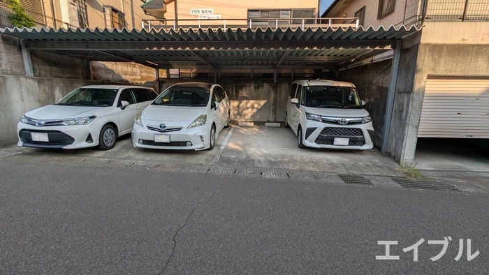 駐車場 ツインハウスミチエール
