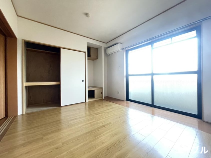 居室 第５サンシャインビル